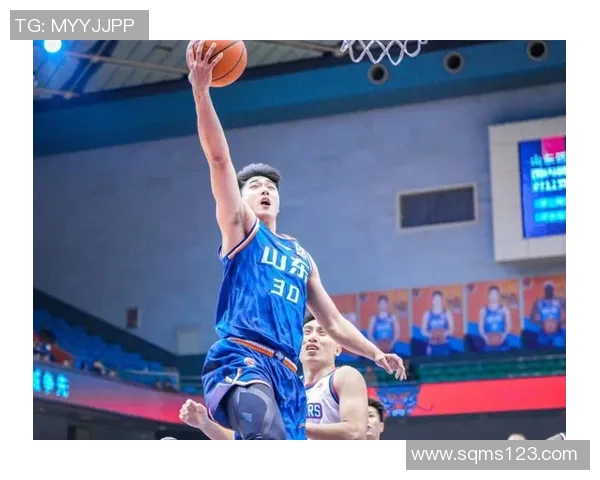 12月13日山东男篮92：97惜失利控